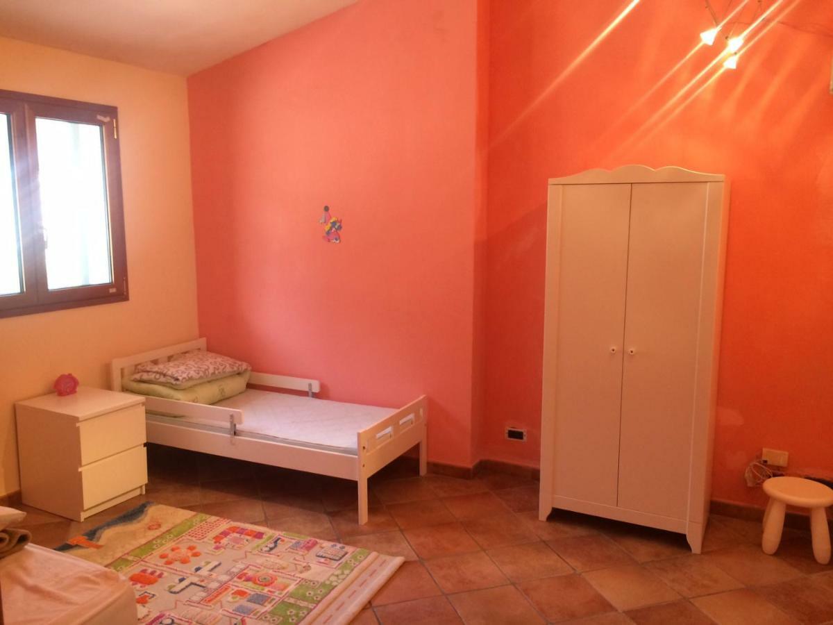 Villa Con Piscina A Imperia, Italy Extérieur photo